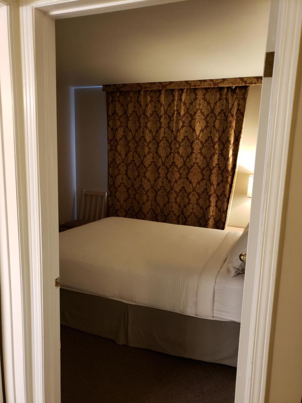 Shemron Suites Hotel Deep River Экстерьер фото