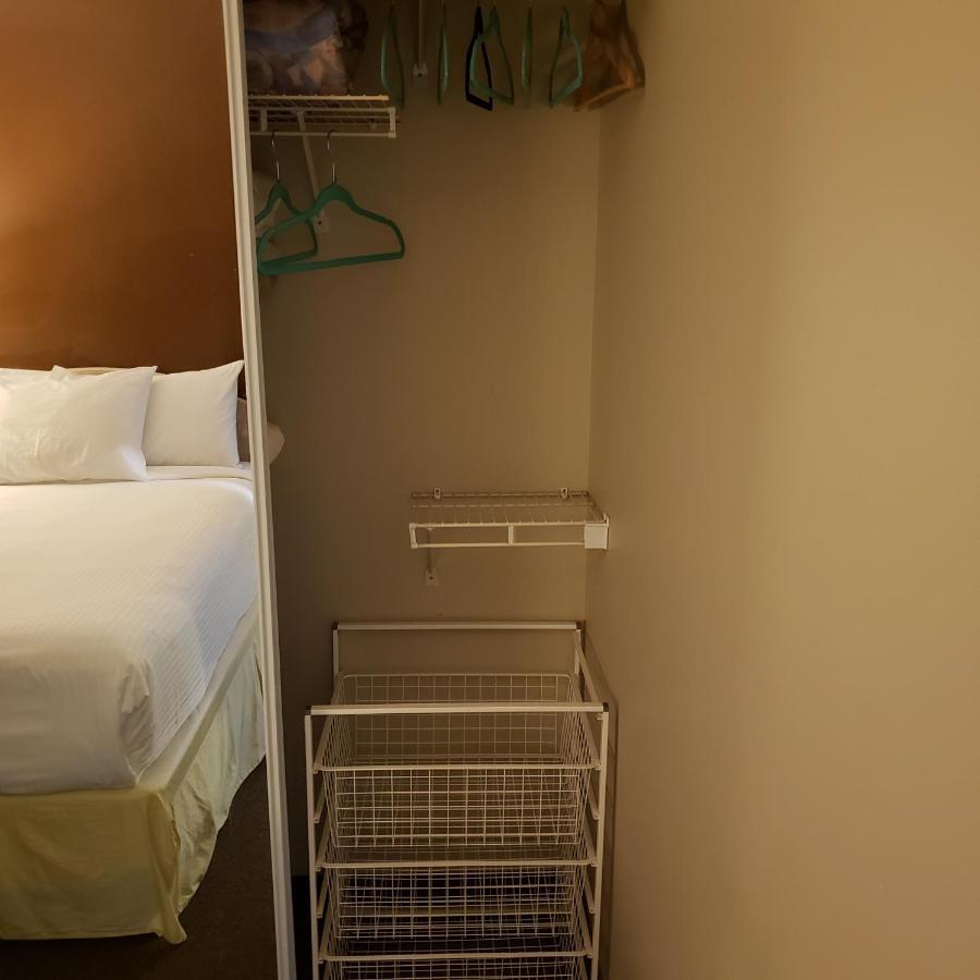 Shemron Suites Hotel Deep River Экстерьер фото